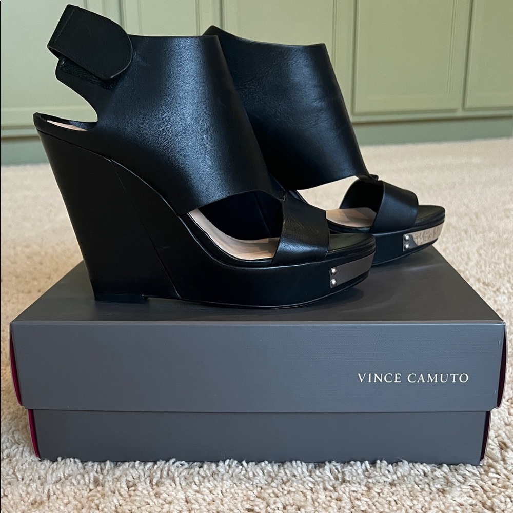 Vince Camuto Black Leather Peep-Toe Wedge Sandals
